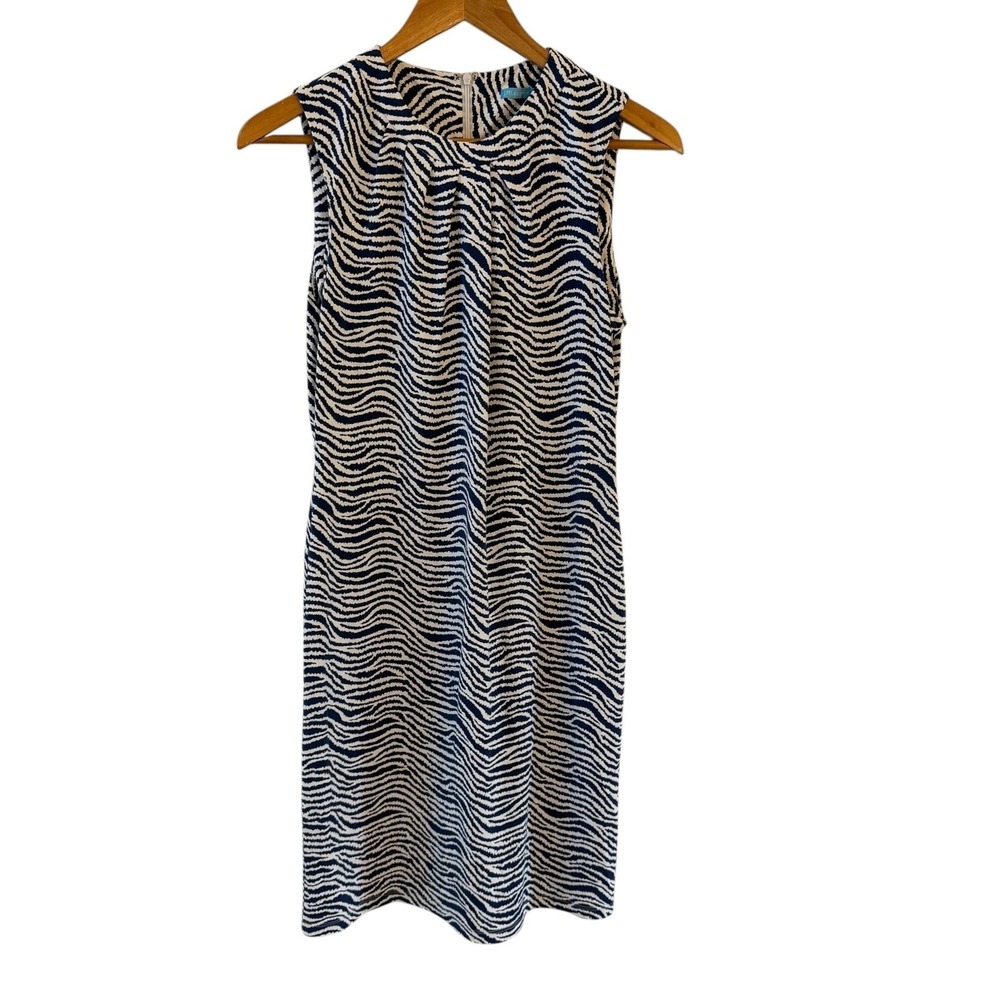 J. McLaughlin Catalina Cloth Sheath Dress M Blue Animal Print Preppy Office